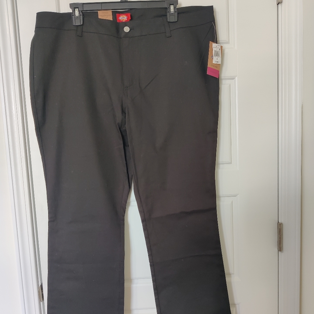 Dickies Worker Bootcut Pants Size 18 Womens Black Mid-rise Stretch 2 Pockets NEW